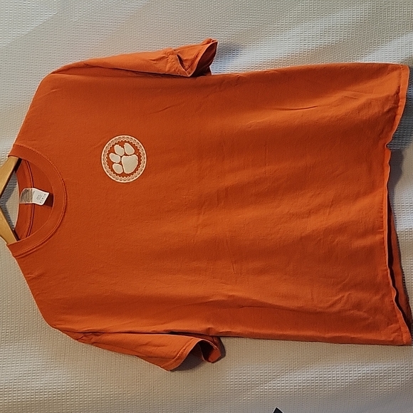 Gildan Tops - Gildan Clemson T-shirt